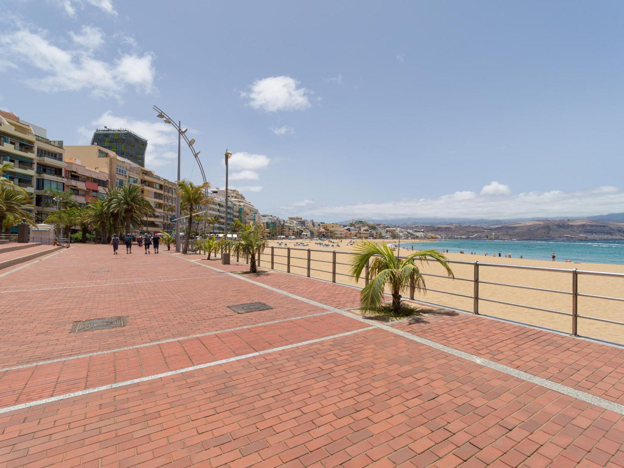 Great Balcony Over Blue Sea By Canariasgetaway Las Palmas de Gran Canaria Exterior photo
